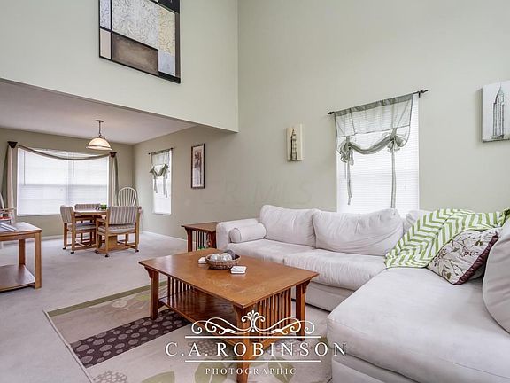 3rd image of 8273 Deering Oaks Dr