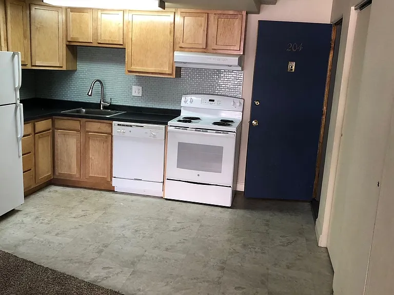 The Ramac Apartments — Photo 26
