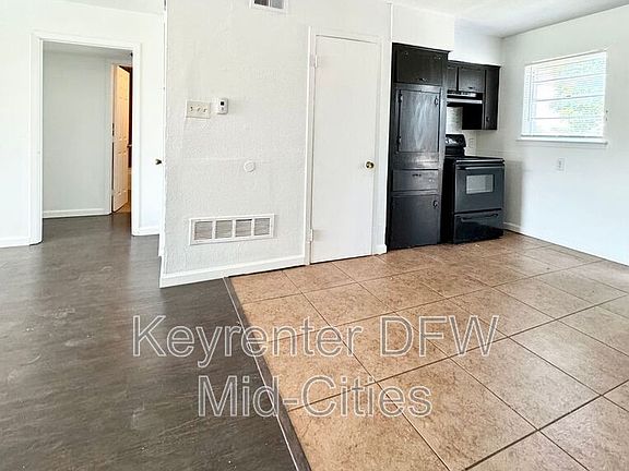 3rd image of 1117 Franklin Dr Unit 7