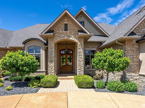 5th image of 5216 110th Avenue Ct W