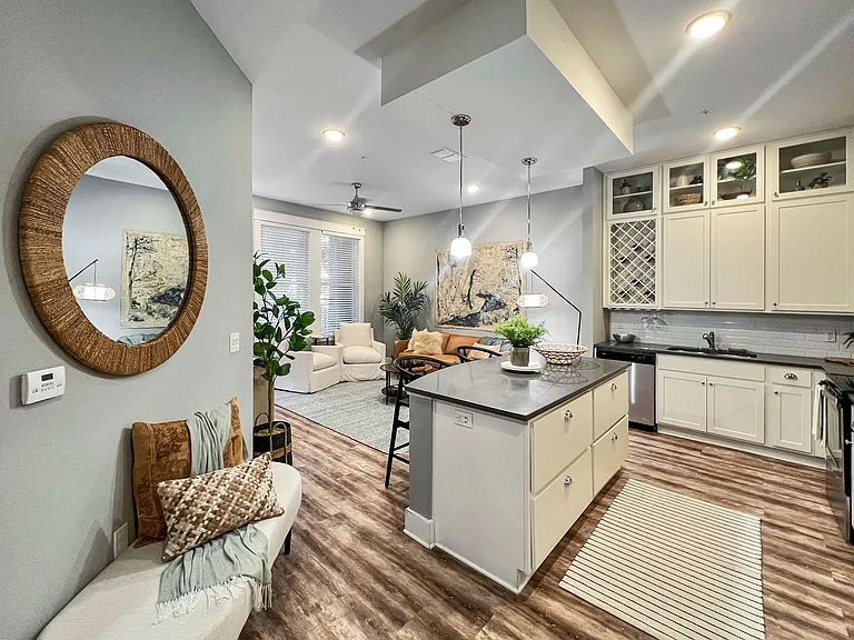 Novus Westshore — Photo 13