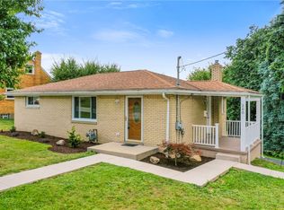 200 Glendale Dr, Irwin, PA 15642