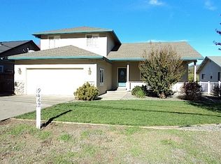 19462 Mountain Meadow S, Hidden Vl Lk, CA 95467