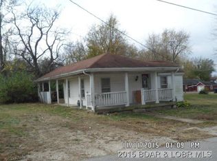 442 W Newton St, Eldon, MO 65026
