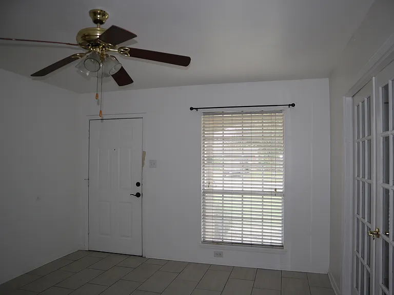 5726 Swift Creek Dr — Photo 11