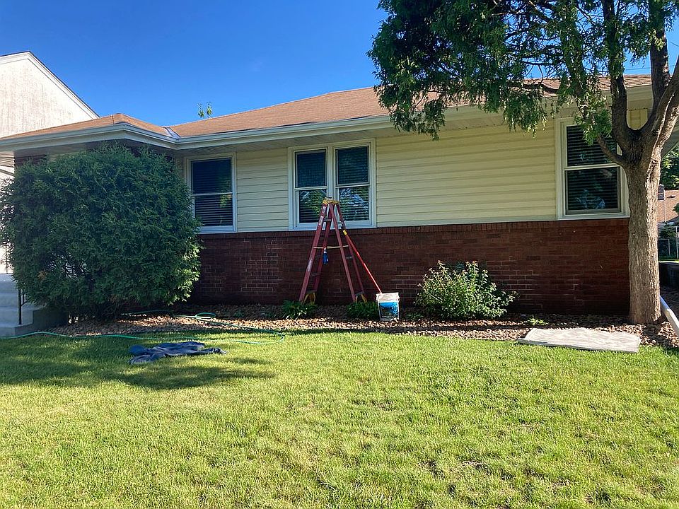 2nd image of 2089 Conway St