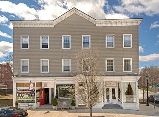 27 Purchase St #1R, Rye, NY 10580