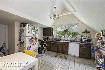 landlord_unit_photo_44045470_1