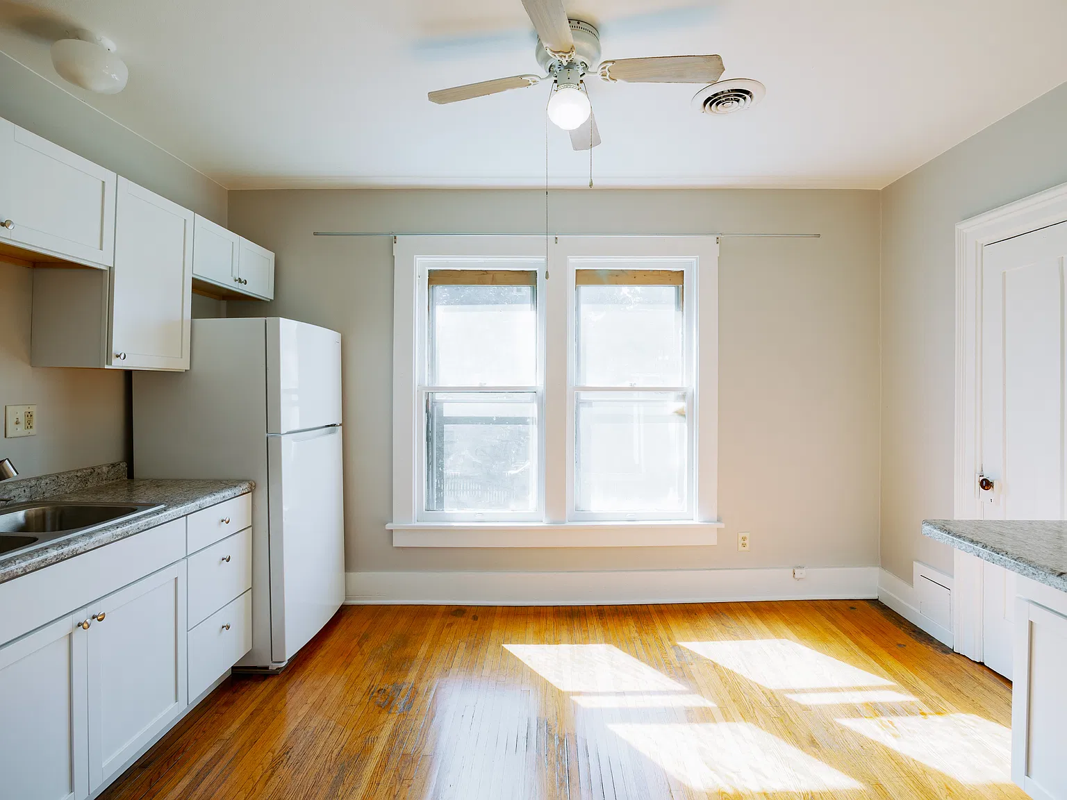 1 bed, 882 sqft, $850 — Photo 4