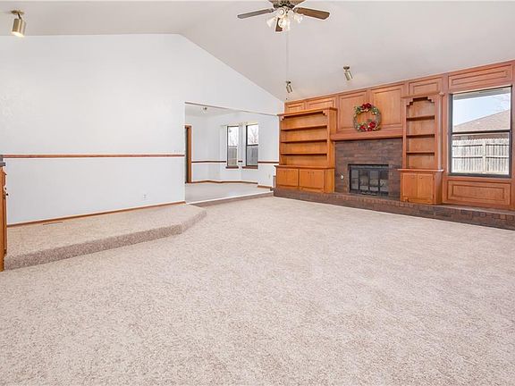 2nd image of 2111 Vanessa Dr
