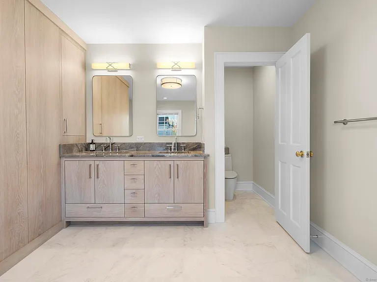 447 Reef Rd — Photo 17