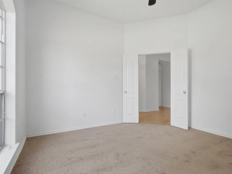 19319 Arbor Pines Ln — Photo 5