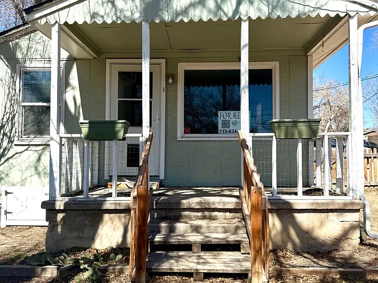 2512 E Dale St #1 — Photo 8