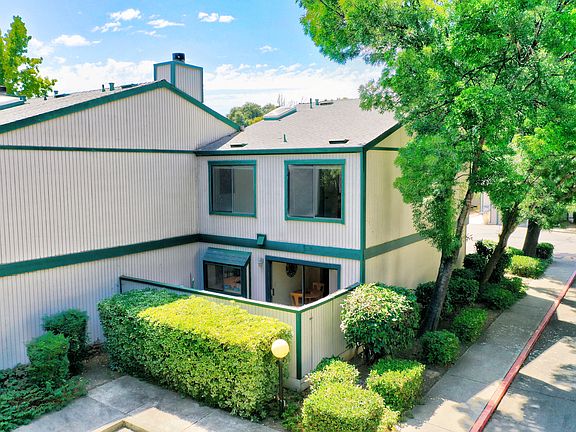 2nd image of 299 Shasta Dr Unit 41