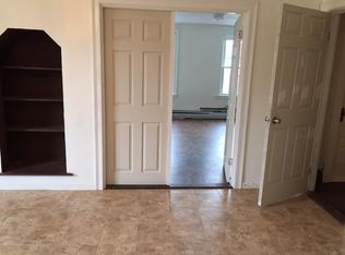 156 Water St APT 3, Leominster, MA 01453