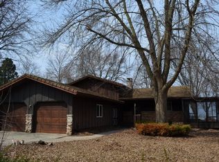 N8922 Bergens Beach Rd, Fond Du Lac, WI 54937