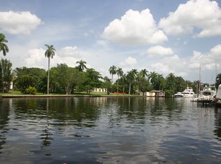 524 SW 11th Ave, Fort Lauderdale, FL 33312