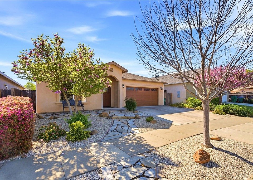 1st image of 52 Redeemers Loop