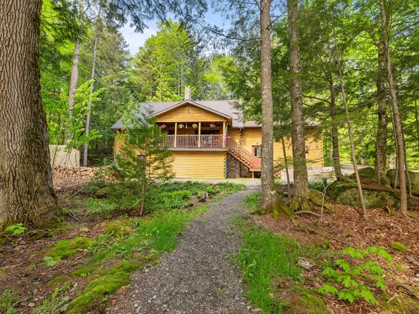 5 Canoe Court, T3 R9 NWP, ME 04462