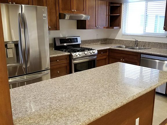 2nd image of 1445 S Sherbourne Dr APT 005