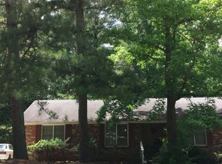 4871 Valley Dale Dr, Lilburn, GA 30047