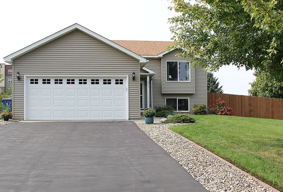 1st image of 1571 Harvest Ln