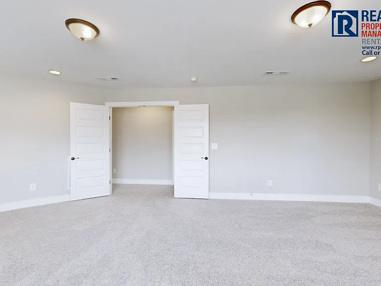 4302 Peacemill Ln — Photo 24