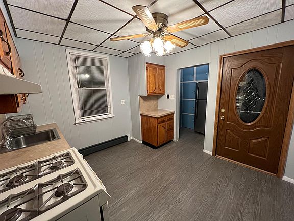 3rd image of 145 Castleton Ave #1