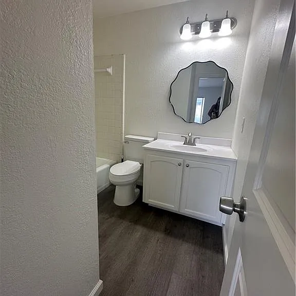 1715 W Nolana Ave #3 — Photo 4