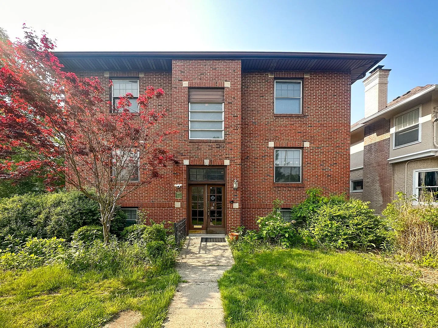 5819 E Washington Street unit 8 — Photo 2