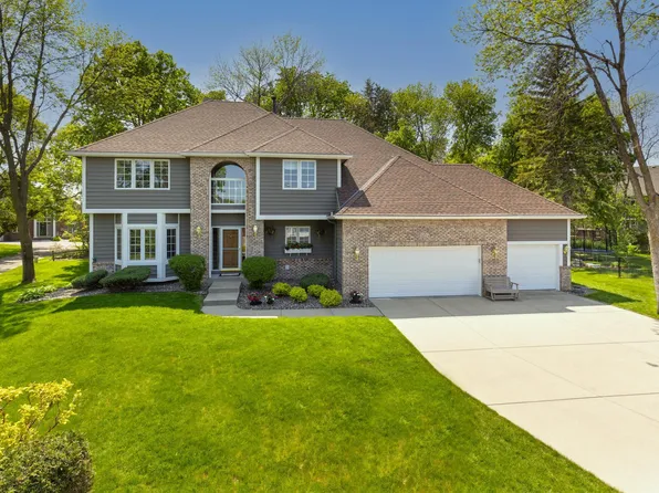 11024 Boone Cir, Bloomington, MN 55438