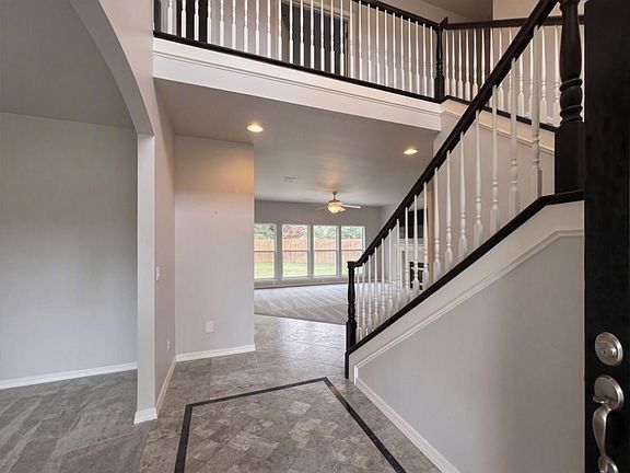 2nd image of 12633 W Roseglen Ct