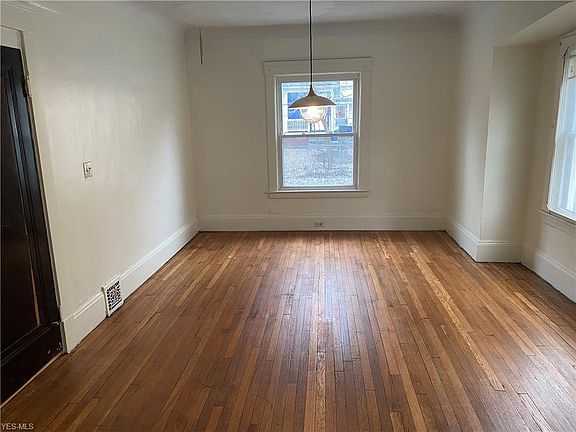 4th image of 10002 North Blvd