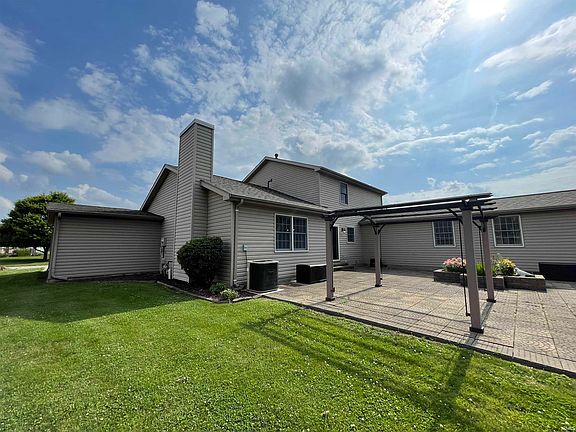3rd image of 3004 W Aruba Way