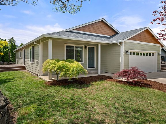 2nd image of 843 Oak Knoll Dr