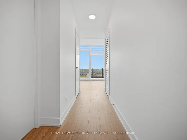 225 Veterans Dr #1201 — Photo 24