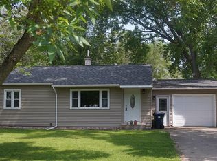 1371A County Rd S, Onalaska, WI 54650