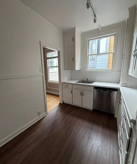 3065 Clay St #104 — Photo 11
