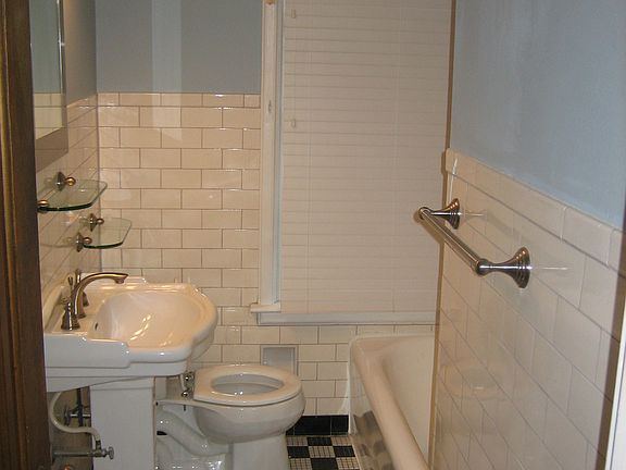 5th image of 964 Madison Ave Unit C