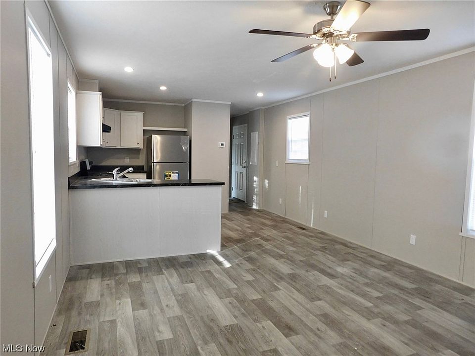 3250 Maysville Pike Zanesville, OH, 43701 Apartments for Rent Zillow