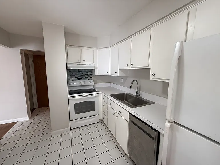 41803 Langley Dr — Photo 10