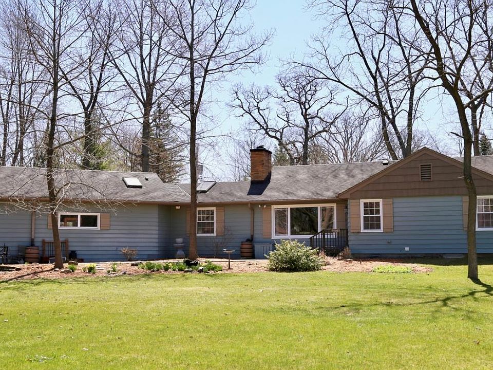1st image of 12003 W Woodcrest Cir