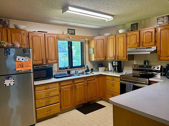 4th image of 5032 E 48th St