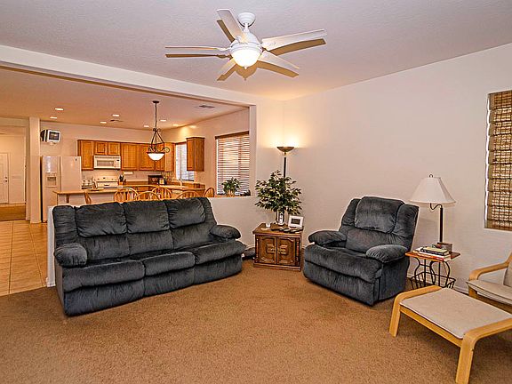 4th image of 1269 E Cassia Ln