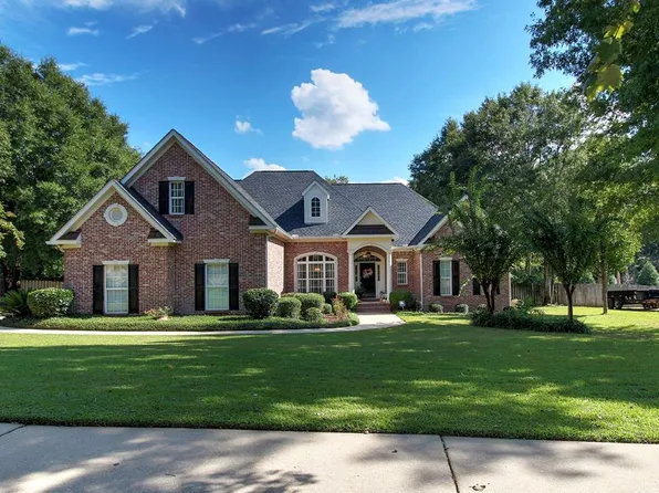 303 Glencoe Way, Dothan, AL 36305