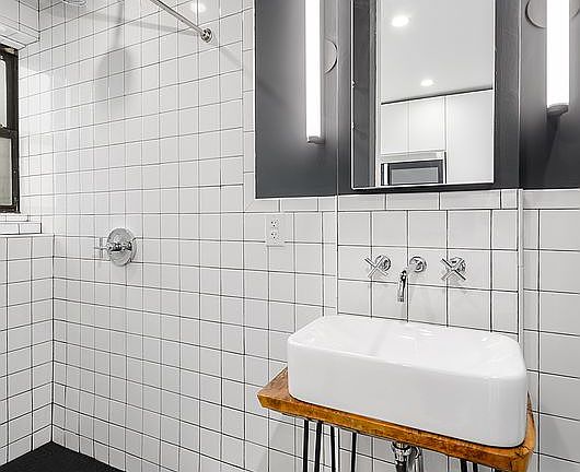 5th image of 507 President St APT 3L
