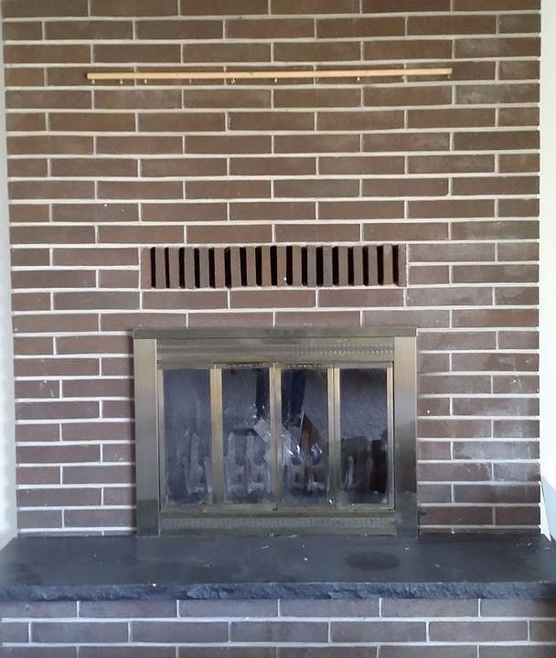 1st image of 206 Hillcrest Dr