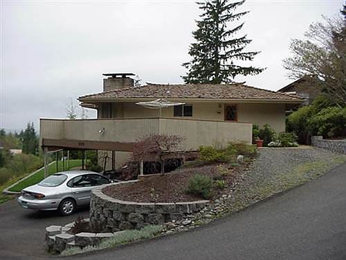 1st image of 409 E Wilder Hill Ln