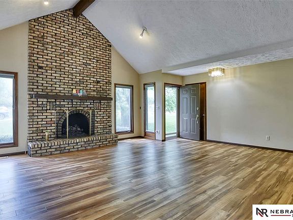 4th image of 5706 N 78th Ave