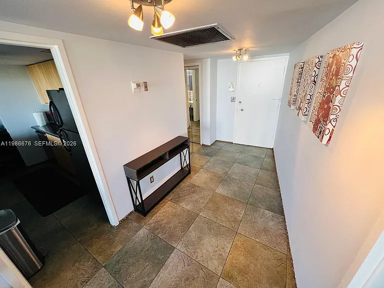 900 Bay Dr #411 — Photo 29